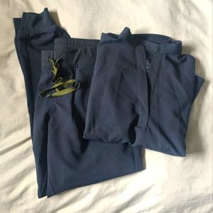 FIGS Scrubs Quiet Navy Set